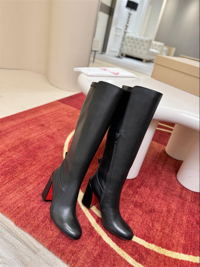 2025112818817229 590